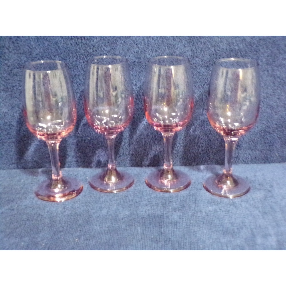 Libbey Glass Co. Premier Pink Fluted Glass Champagne Glasses 6 oz. 7" Set of 4